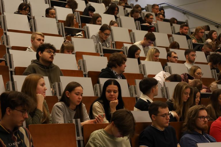 Spotkanie studentów z Rektor UJK i Prorektor ds. kształcenia